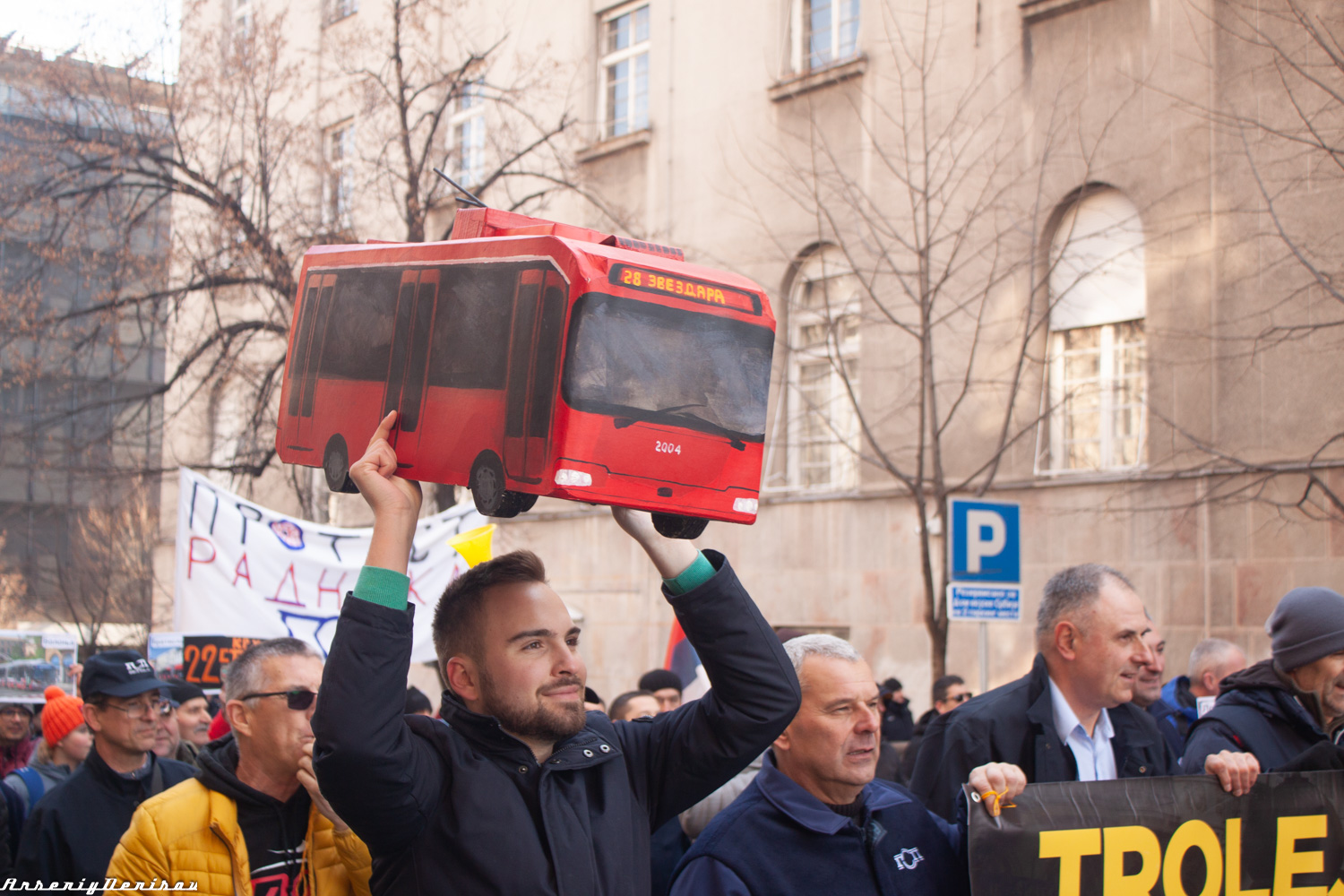 Белград — Протесты против ликвидации троллейбусного движения (2025 г.)