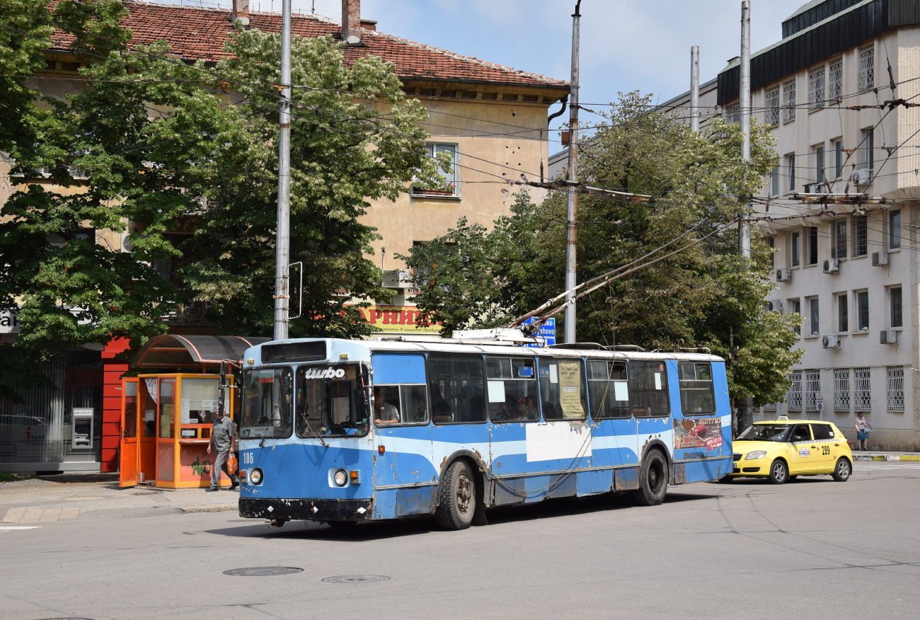 Vratsa, ZiU-682V1UB Br. 106