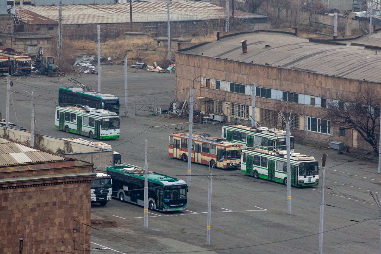 Erevan, LiAZ-5280 (VZTM) N°. 009; Erevan — Trolleybus Lines and Infrastructure