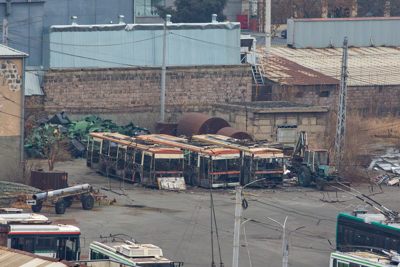 Ереван, Škoda 14Tr02/6 № 82