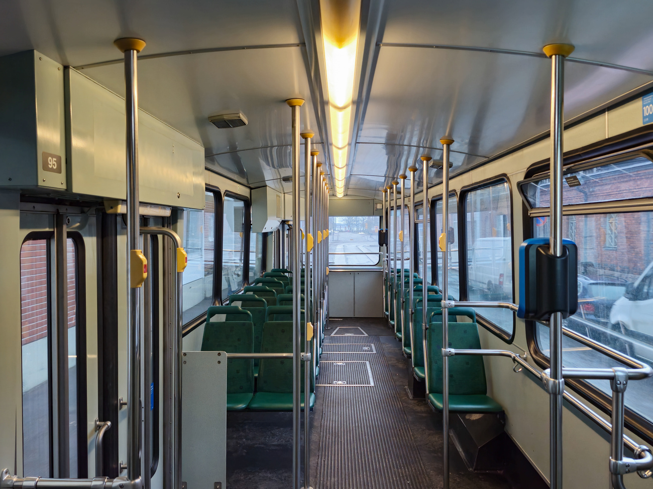 Хельсинки — Эспоо, Valmet MLNRV2 № 95