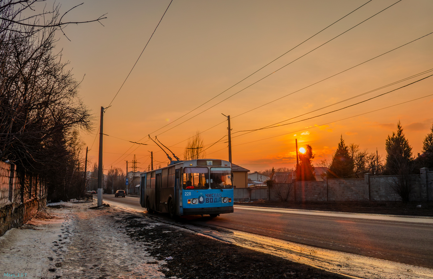 Макеевка, ЗиУ-682Г [Г00] № 228