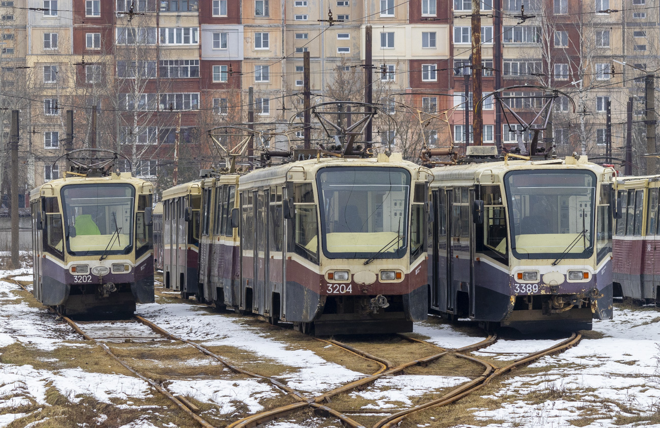 Нижний Новгород, 71-619КТ № 3202; Нижний Новгород, 71-619КТ № 3204