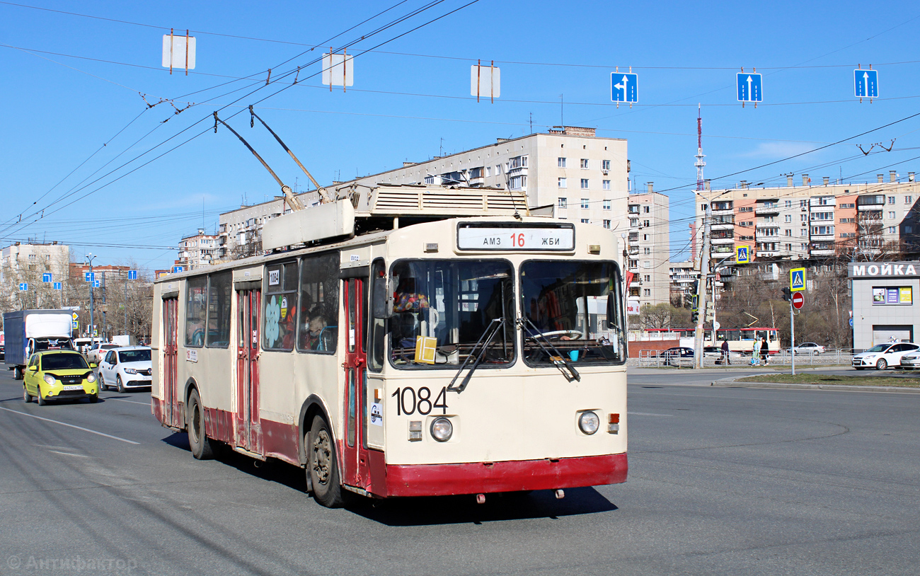 Tcheliabinsk, ZiU-682G [G00] N°. 1084