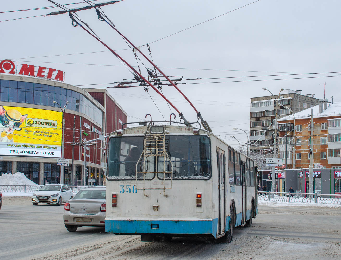 Екатеринбург, ЗиУ-682В [В00] № 358