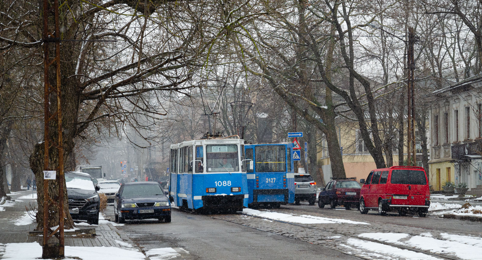 Николаев, 71-605 (КТМ-5М3) № 1088