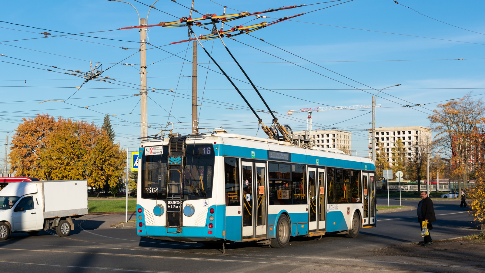 Санкт-Пецярбург, БКМ 321 № 2468