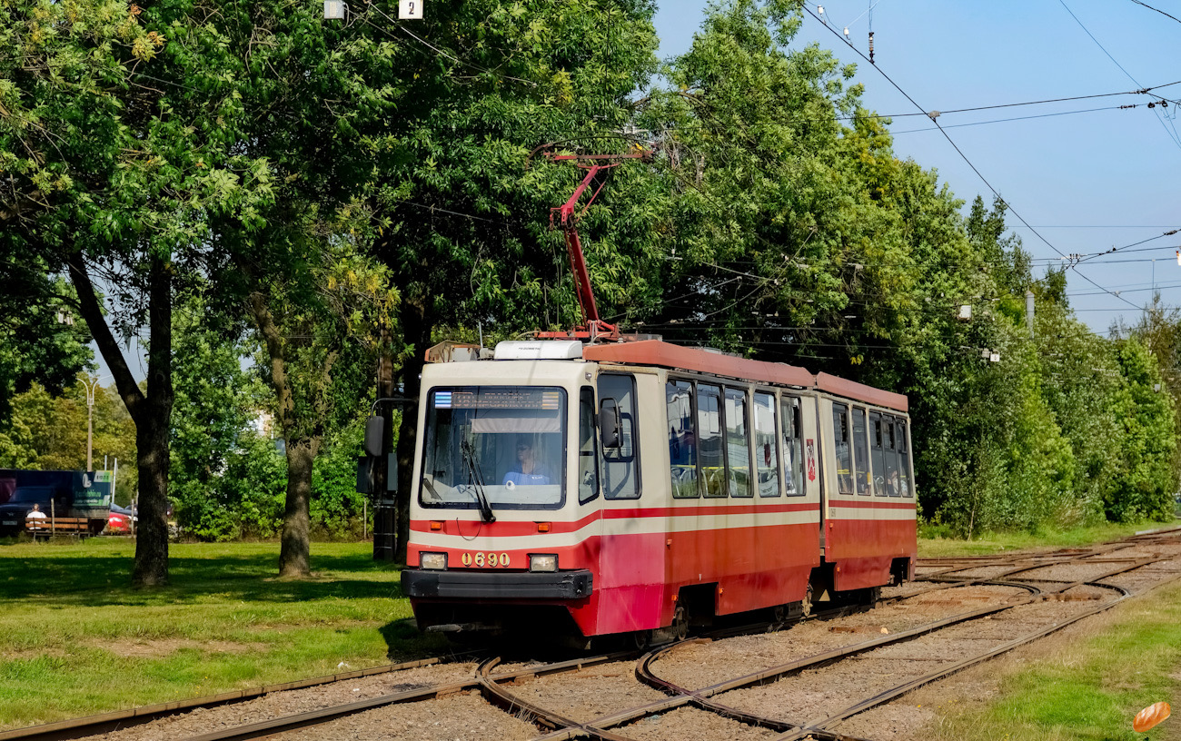 Санкт-Петербург, ЛВС-86М2 № 0690