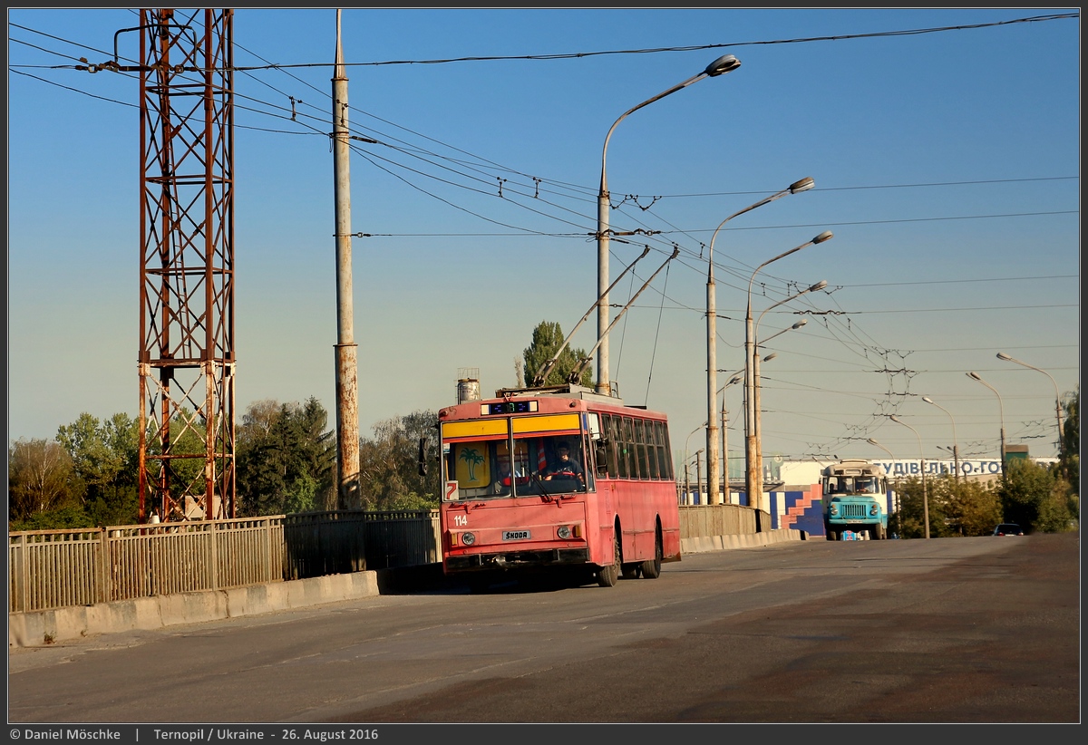 Тернополь, Škoda 14Tr89/6 № 114