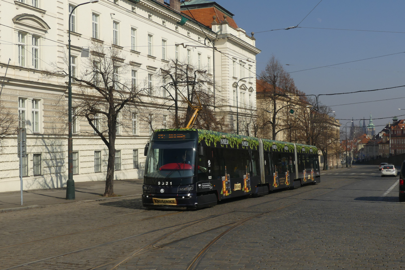 Прага, Škoda 15T3 ForCity Alfa Praha № 9321