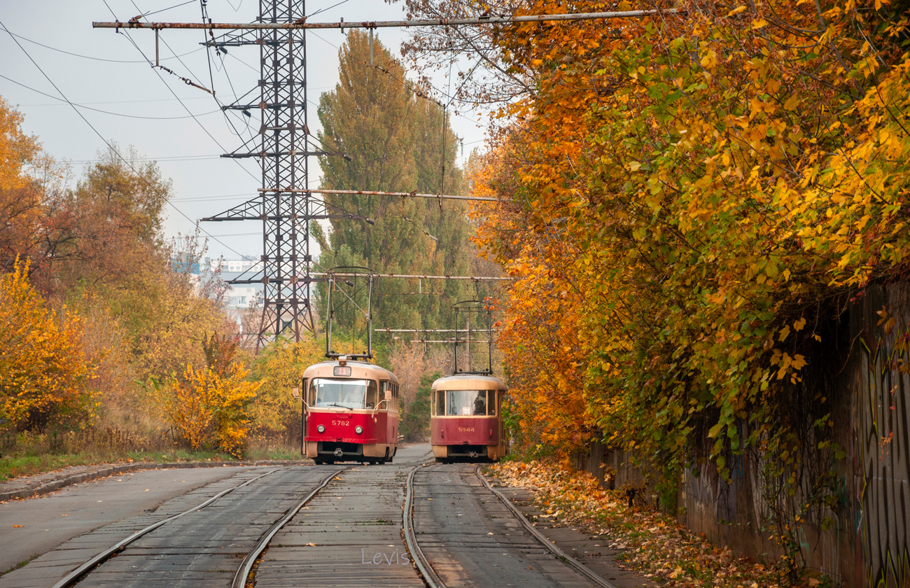 Киев, Tatra T3SU № 5782