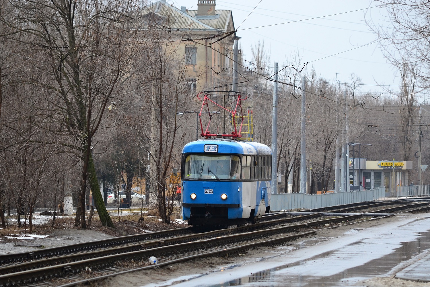 Volgograda, Tatra T3SU № 5725