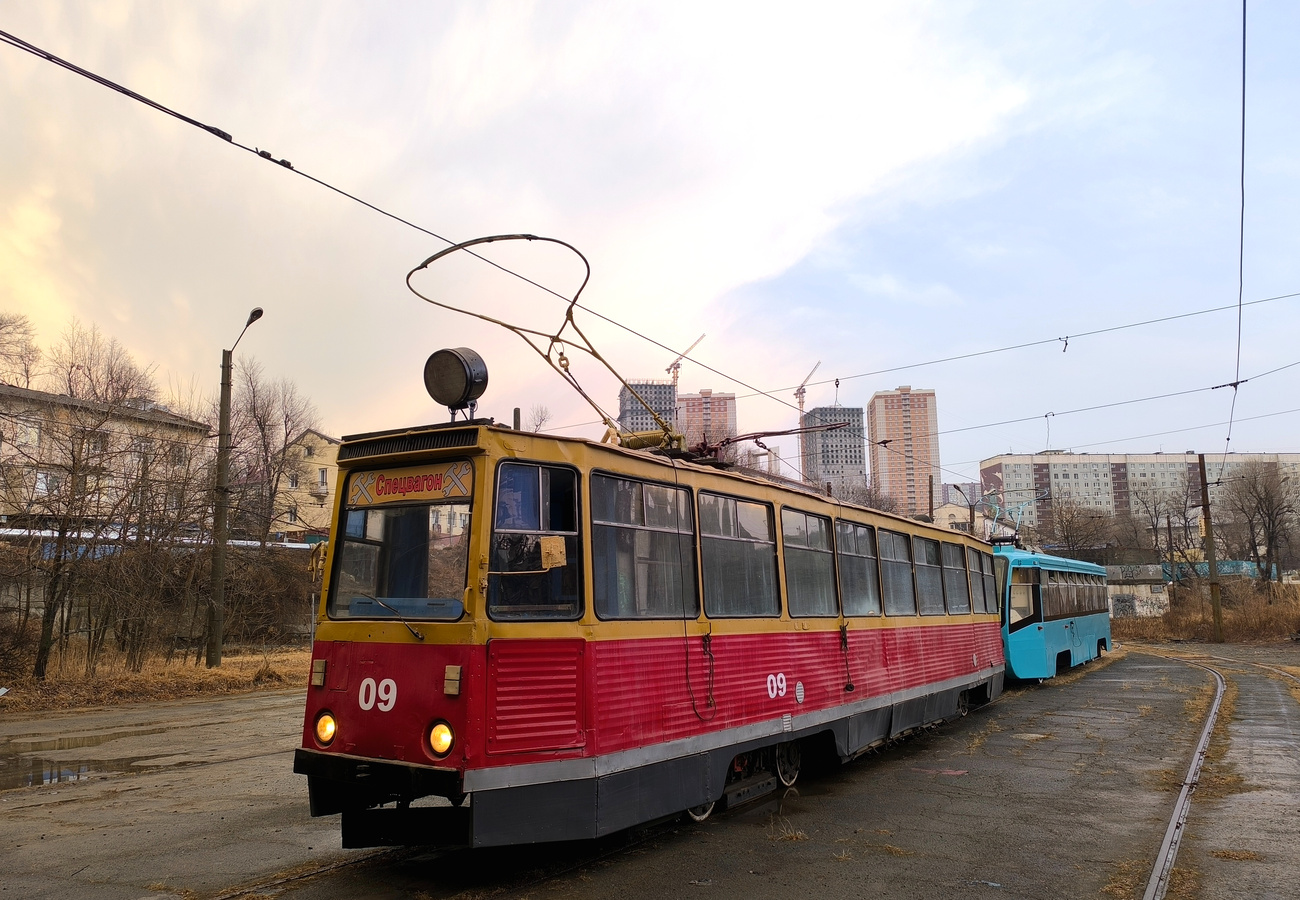 Владивосток, 71-605А № 09