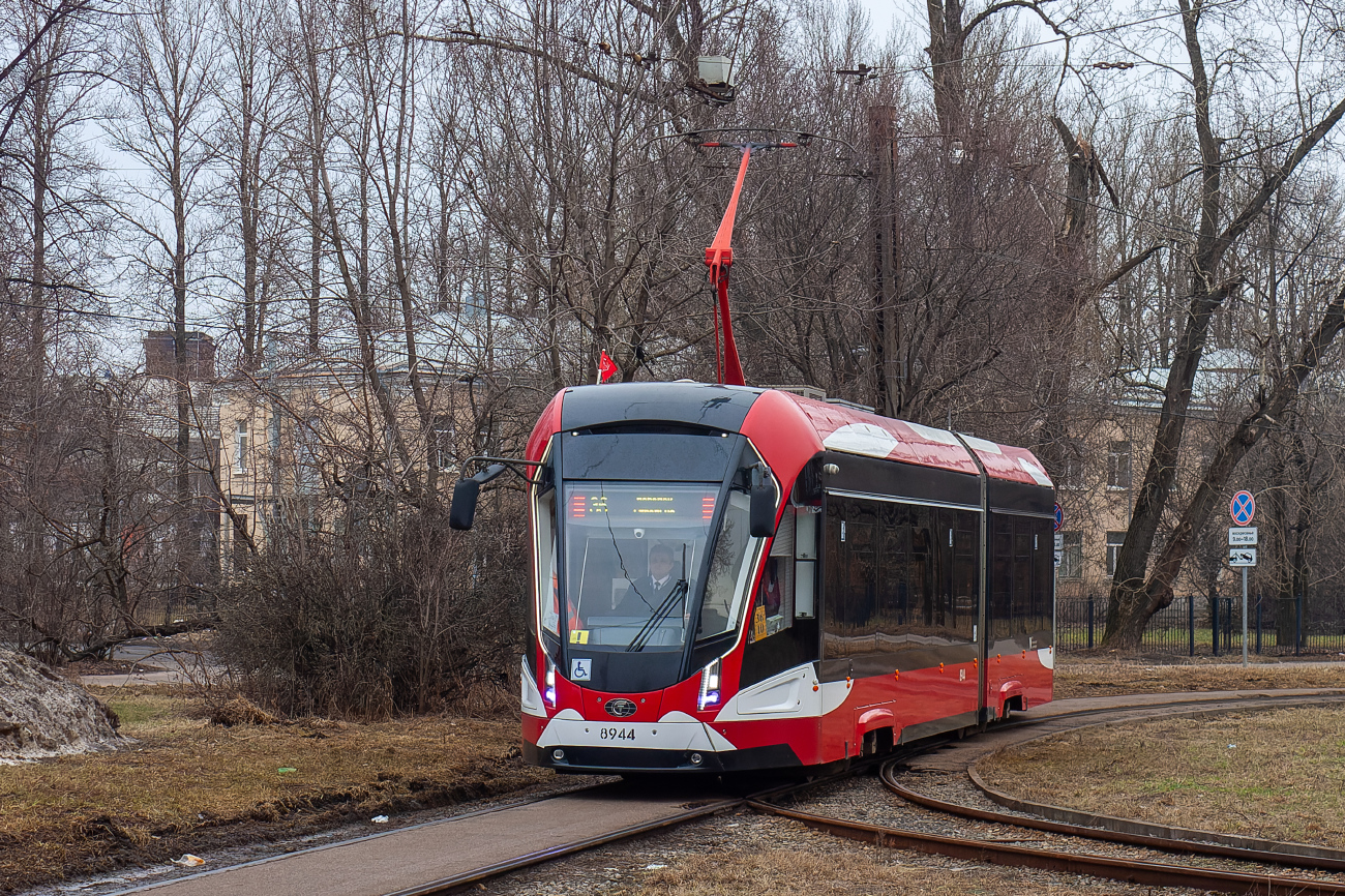 Санкт-Петербург, 71-923М «Богатырь-М» № 8944