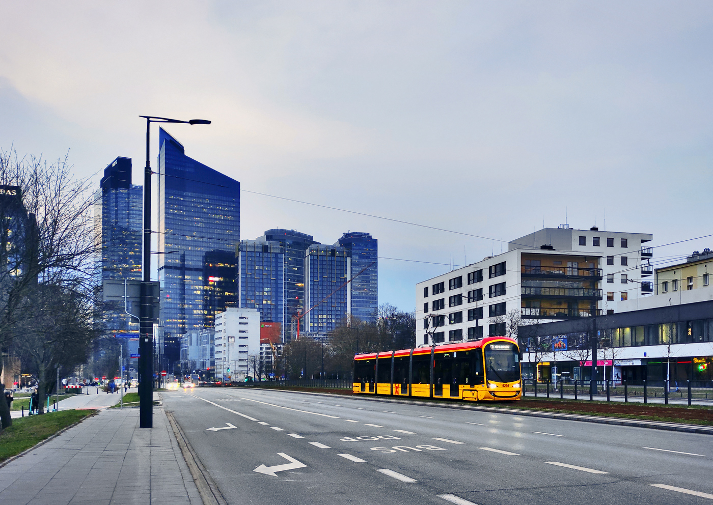 Варшава, Hyundai Rotem 140N № 4236