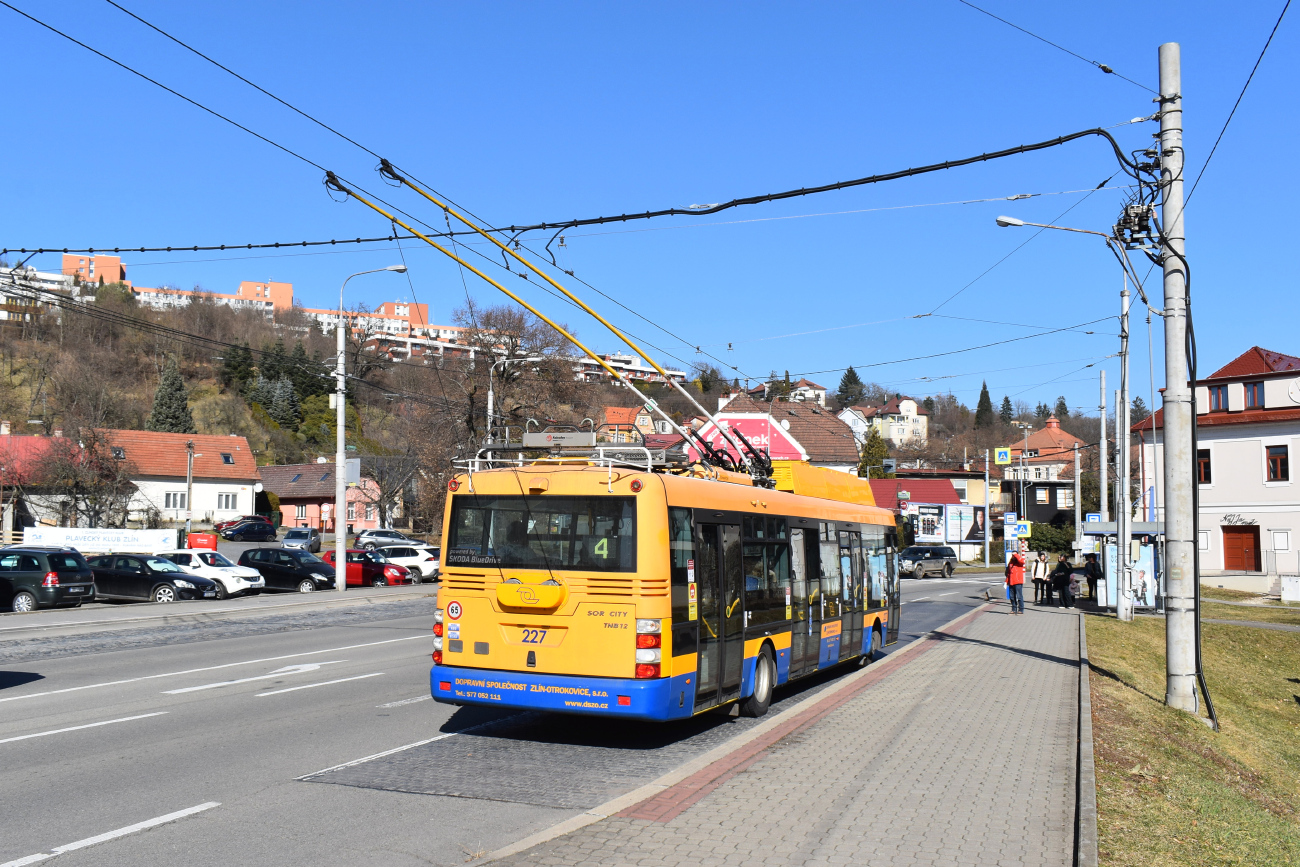 Злин, Škoda 30Tr SOR № 227