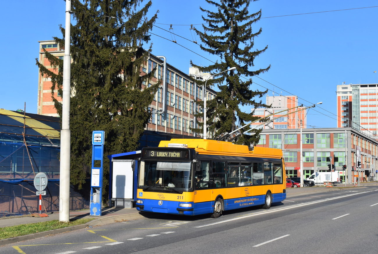 Злин, Škoda 24Tr Irisbus Citybus № 211