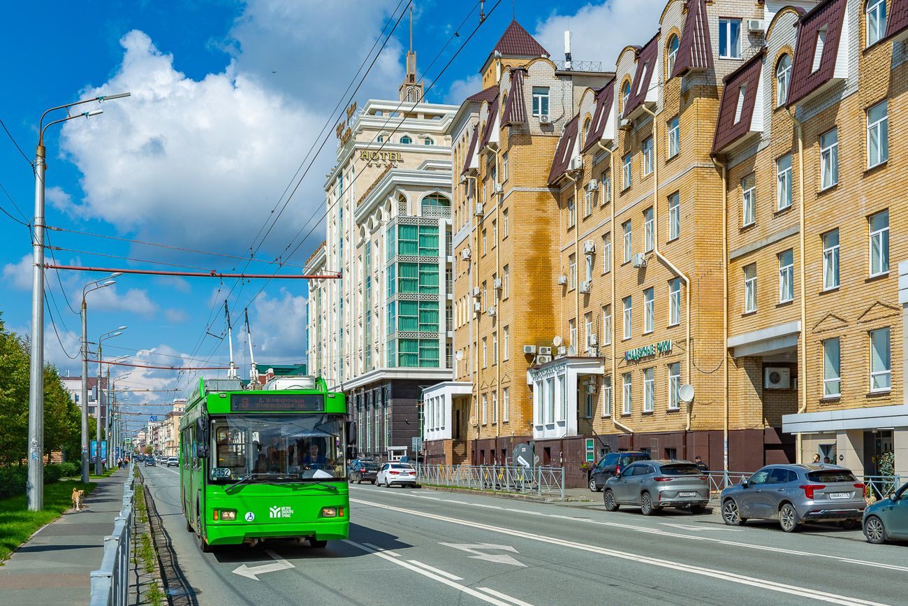 Казань, Тролза-5275.03 «Оптима» № 2352