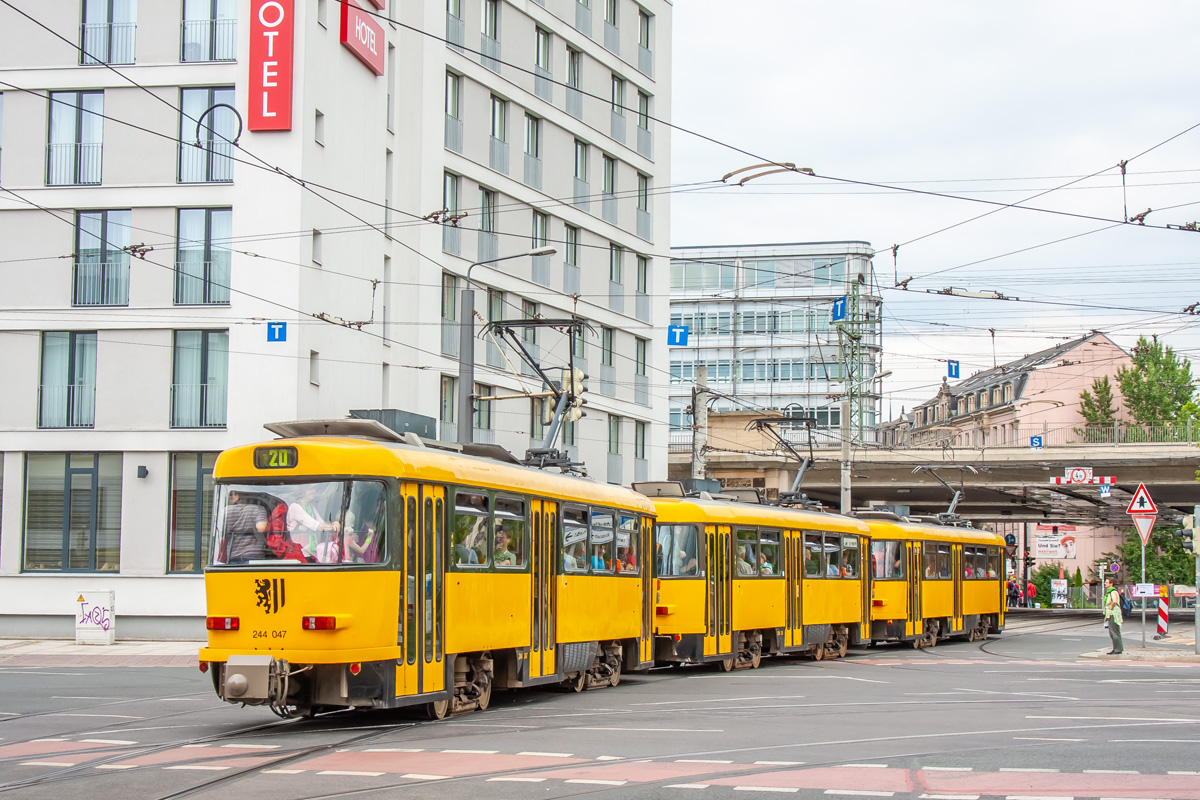 Дрезден, Tatra TB4D № 244 047