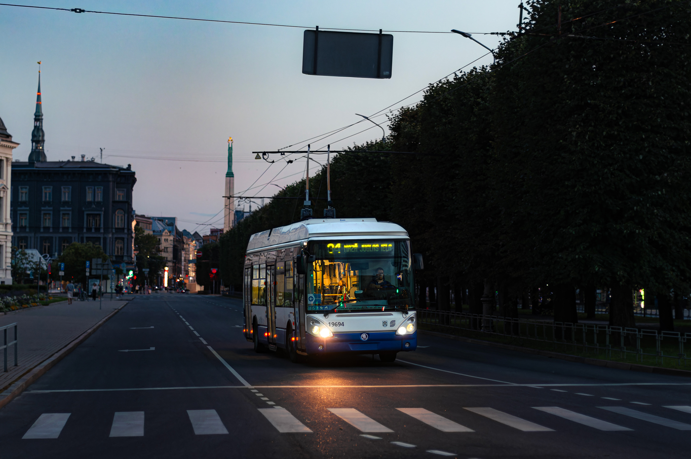Рига, Škoda 24Tr Irisbus Citelis № 19694