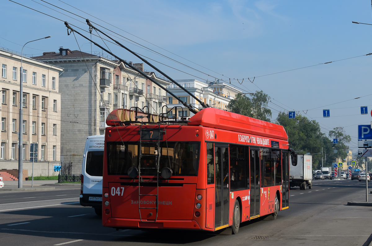 Новокузнецк, УТТЗ-6241.01 «Горожанин» № 047