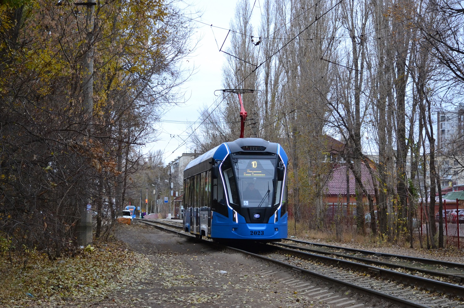 Волгоград, 71-911ЕМ «Львёнок» № 2023