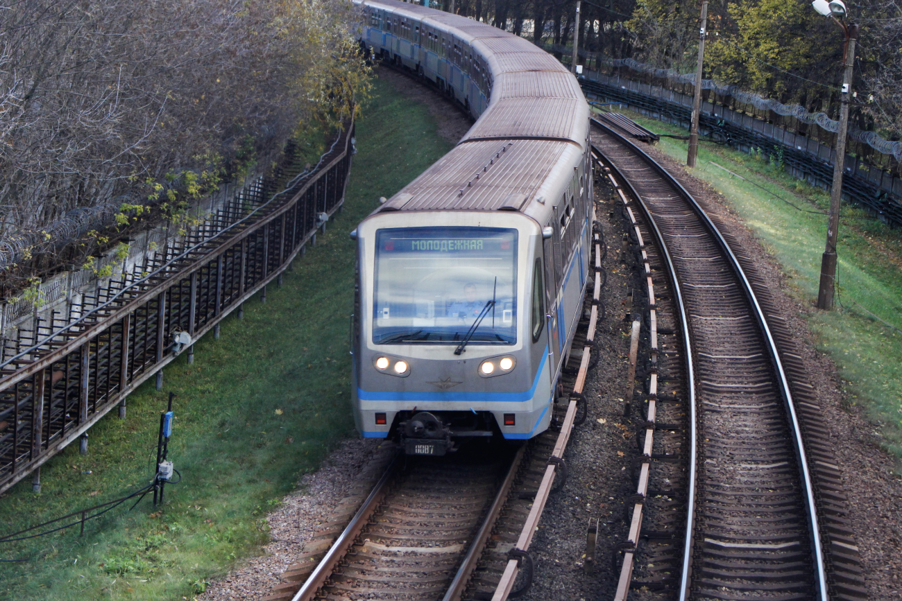 Москва, 81-740.1 «Русич» № 0087
