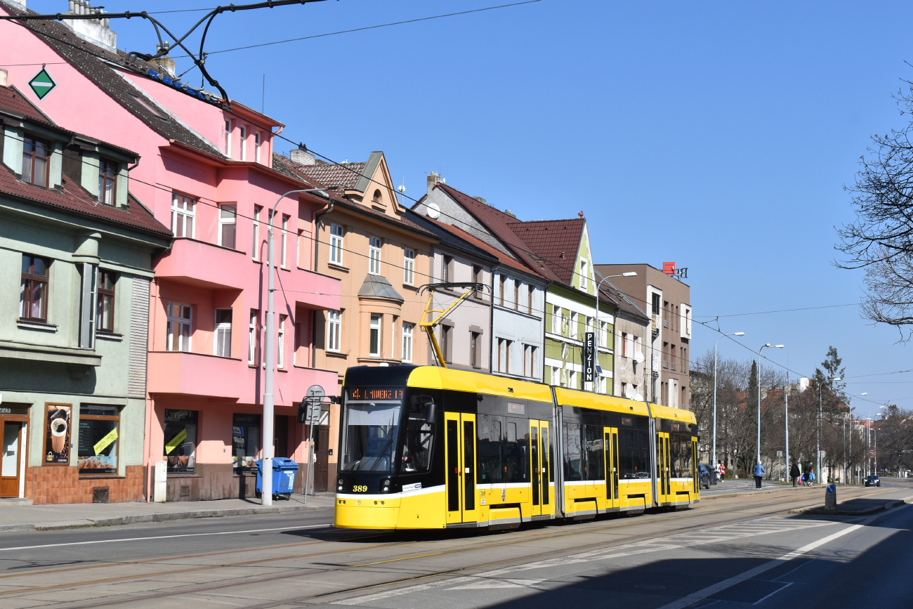 Пльзень, Škoda 40T ForCity Smart № 389