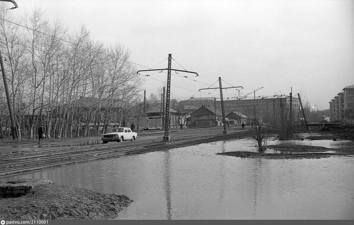 Omsk — Closed tram lines; Omsk — Historical photos; Omsk — Tram lines – Left bank of the Om River