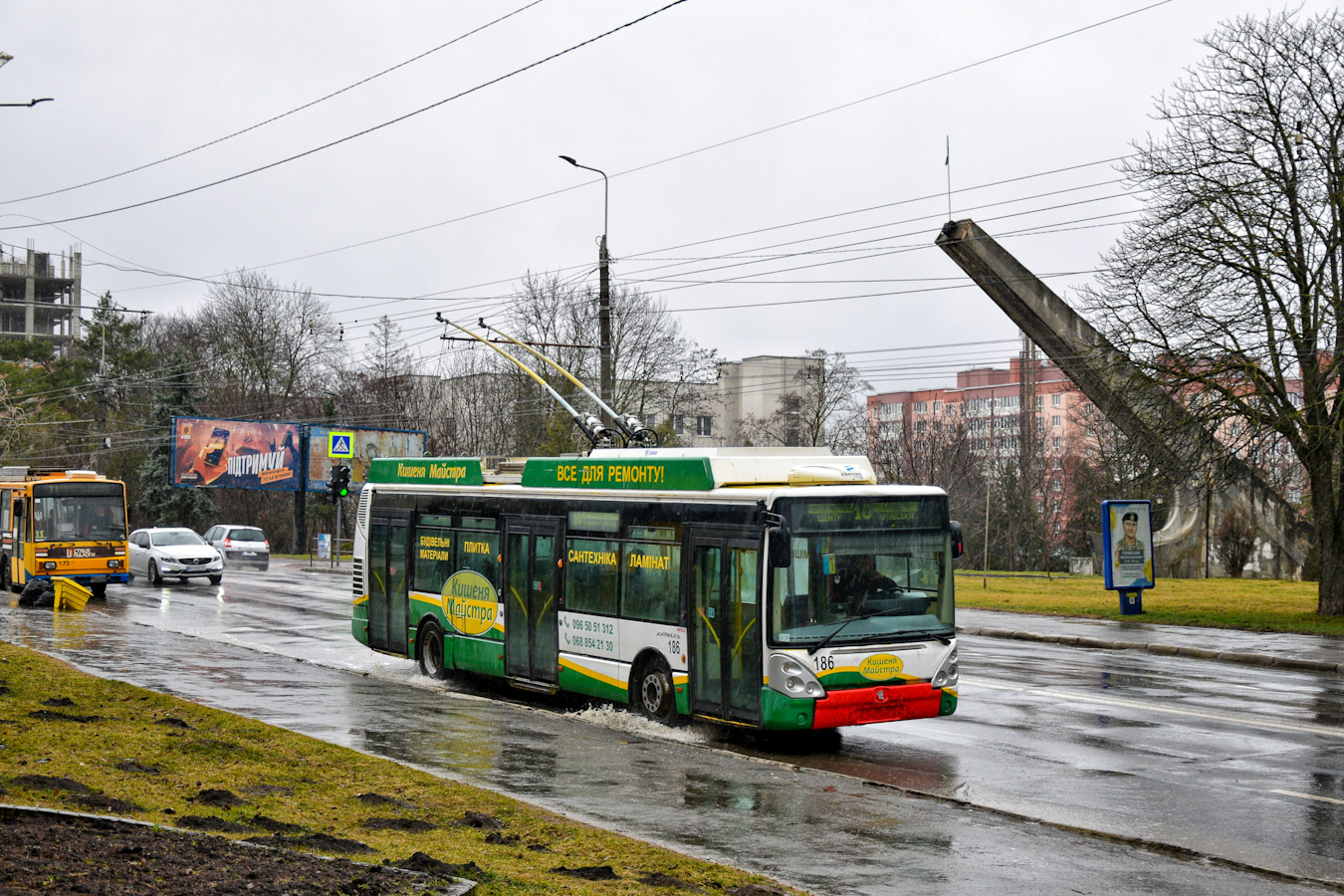 Тернополь, Škoda 24Tr Irisbus Citelis № 186