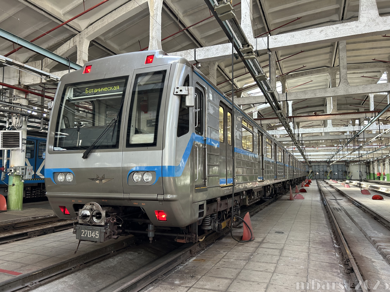 Екатеринбург, 81-717.6 № 27045