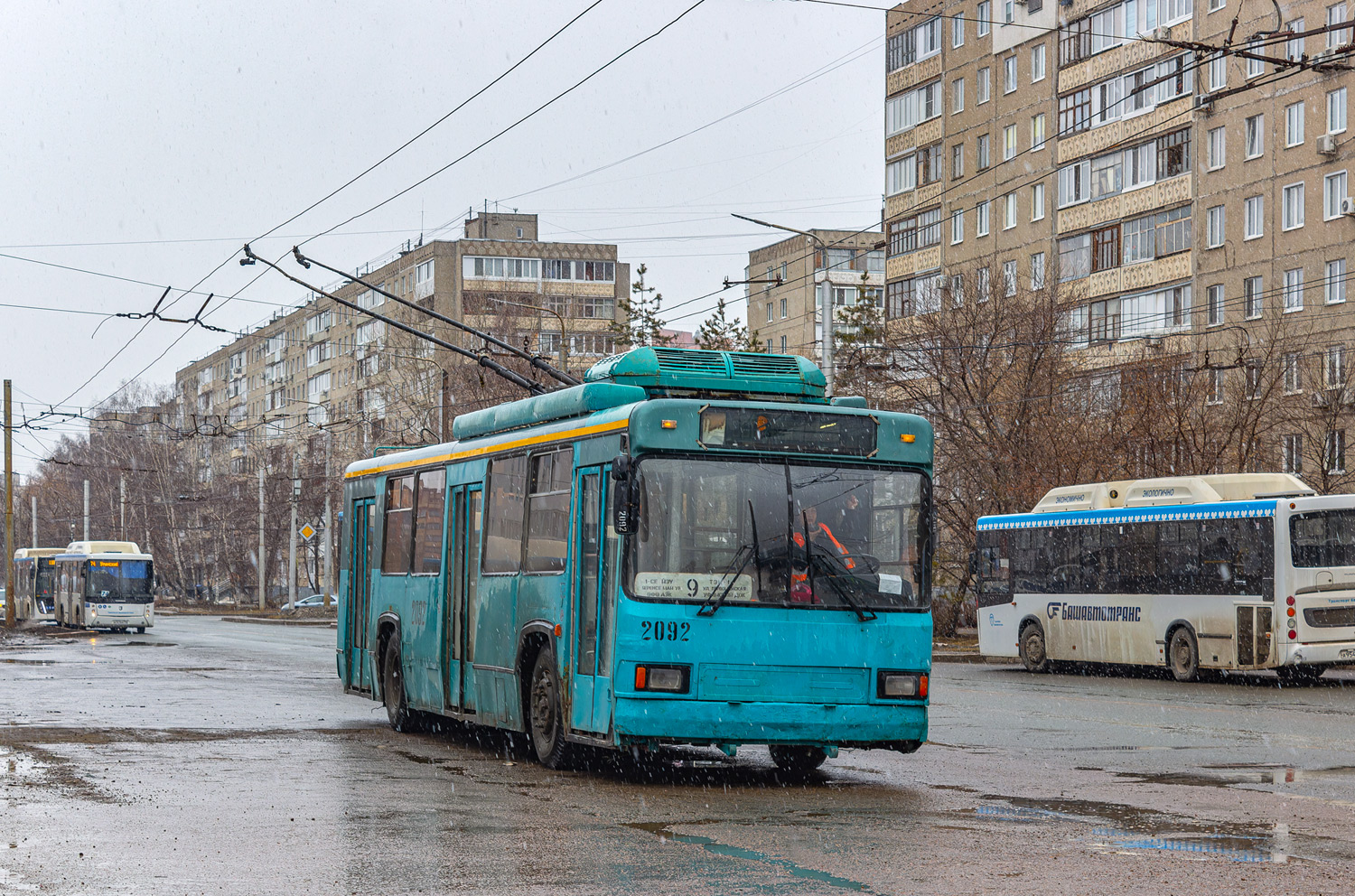 Уфа, БТЗ-52761Т № 2092