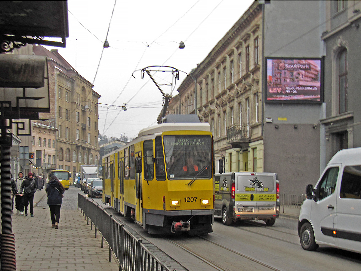 Львов, Tatra KT4DM № 1207