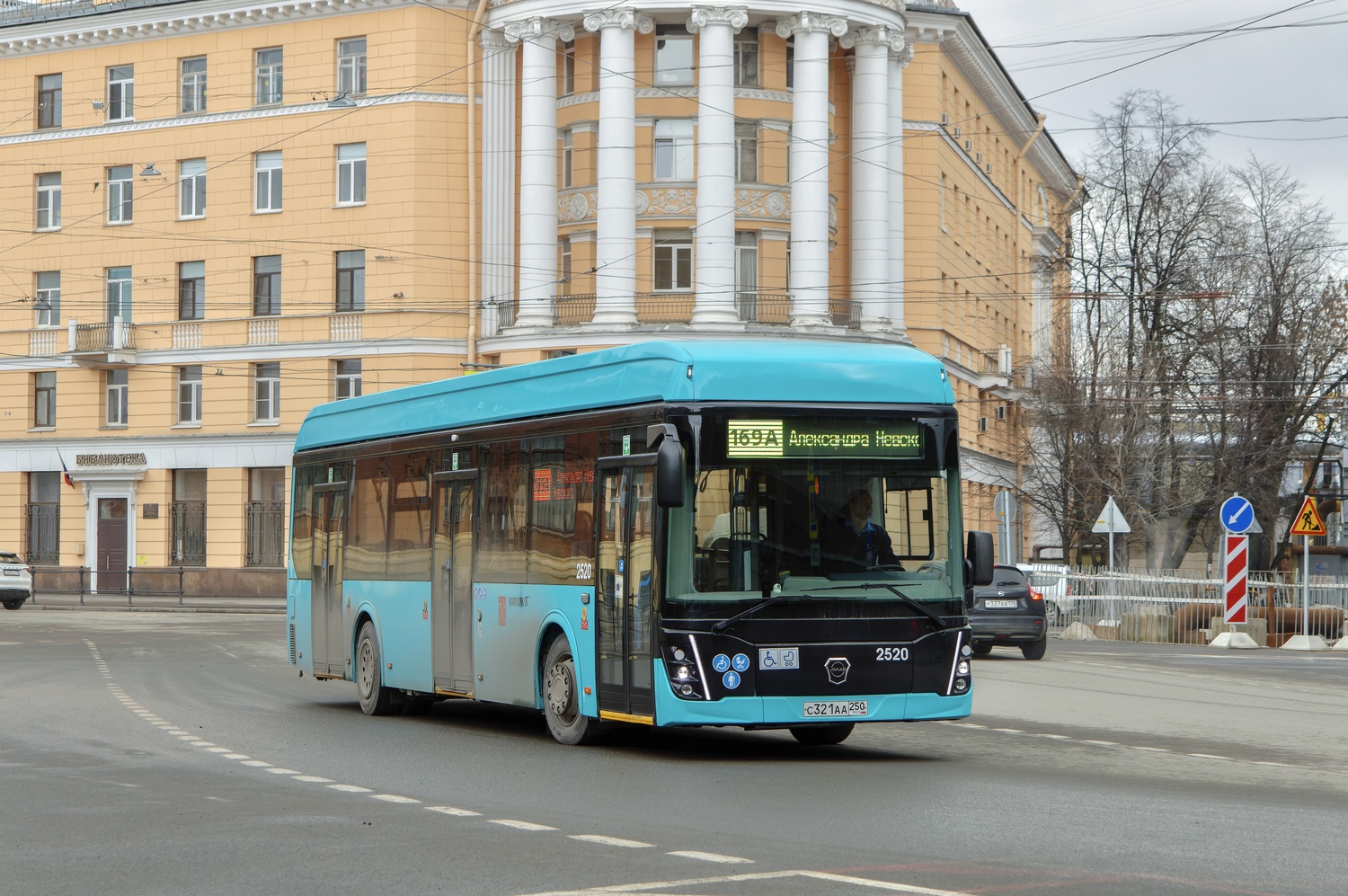 Sankt-Peterburg, LiAZ-6274 № 2520