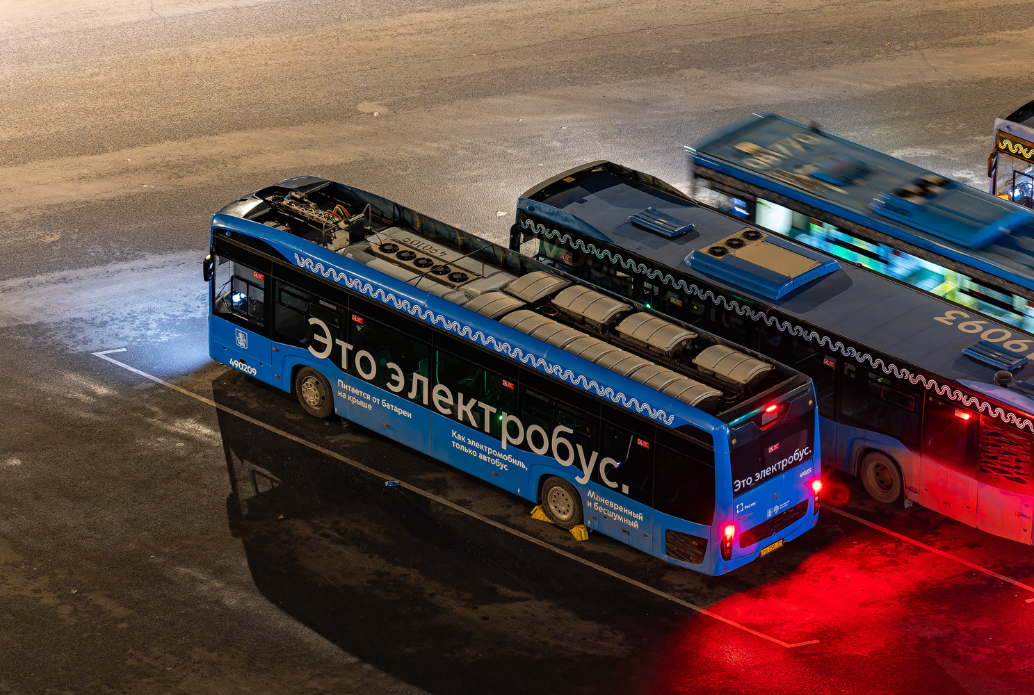 Москва, КАМАЗ-6282 № 490209