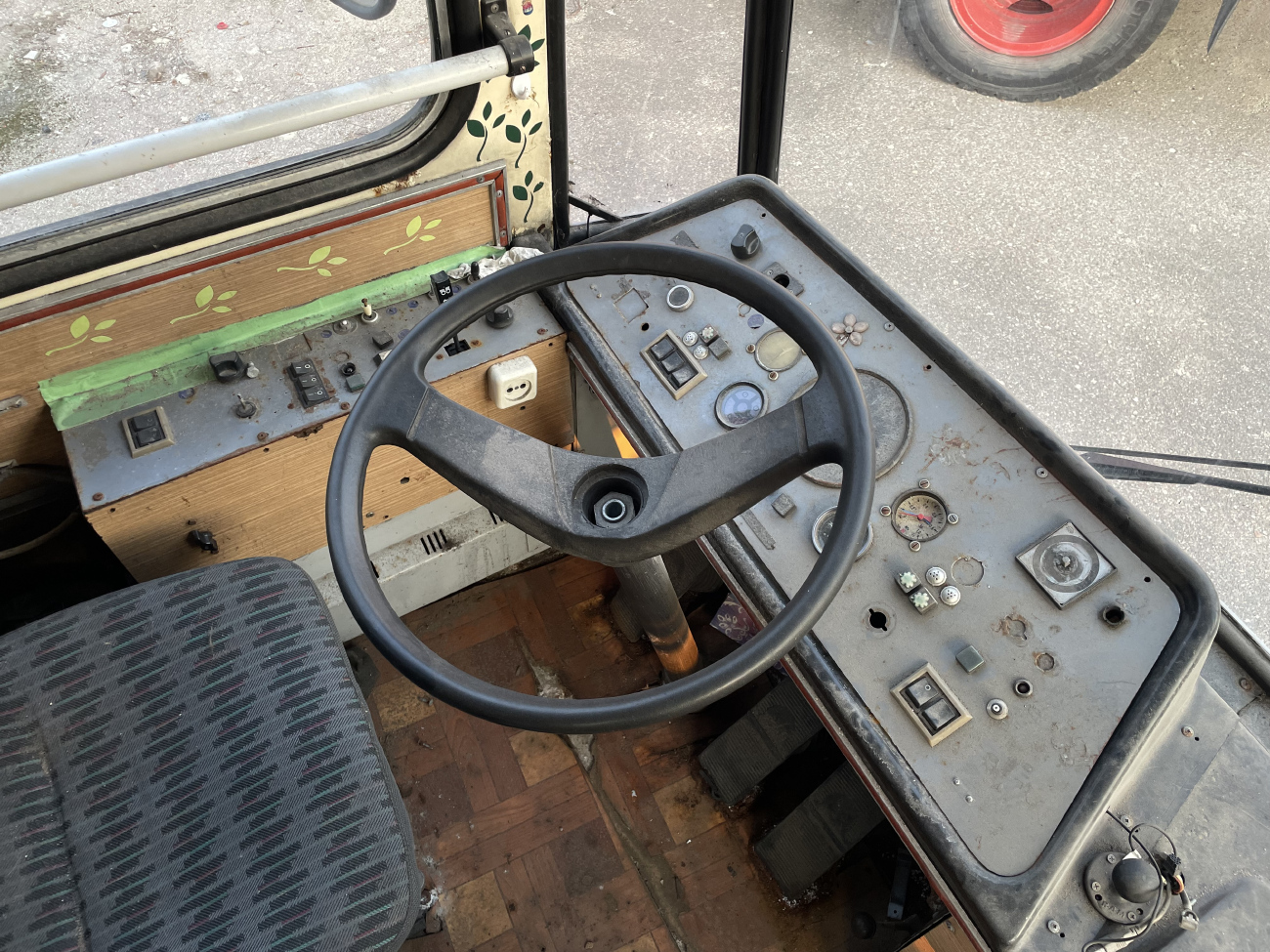 Каунас, Škoda 14Tr13/6 № 1637