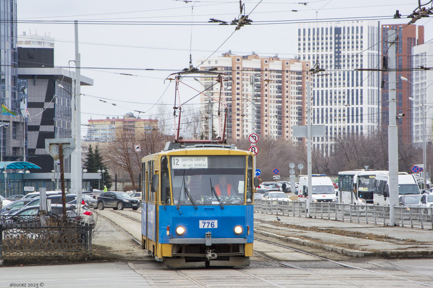 Jekatyerinburg, Tatra T6B5SU — 776