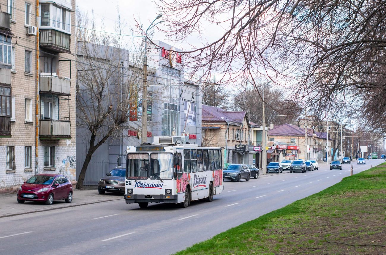 Днепр, ЮМЗ Т2 мод. 7 № 2537