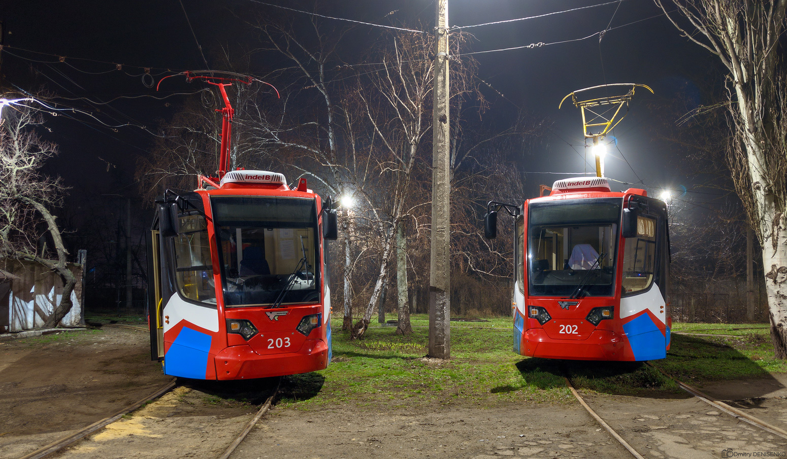 ენაკიევო, 71-623-02 № 203; ენაკიევო, 71-623-02 № 202