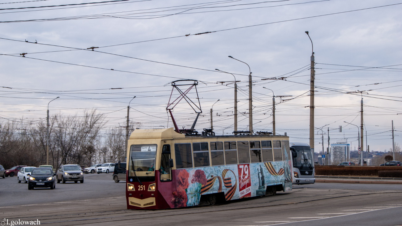 Красноярск, 71-605 (КТМ-5М3) № 251