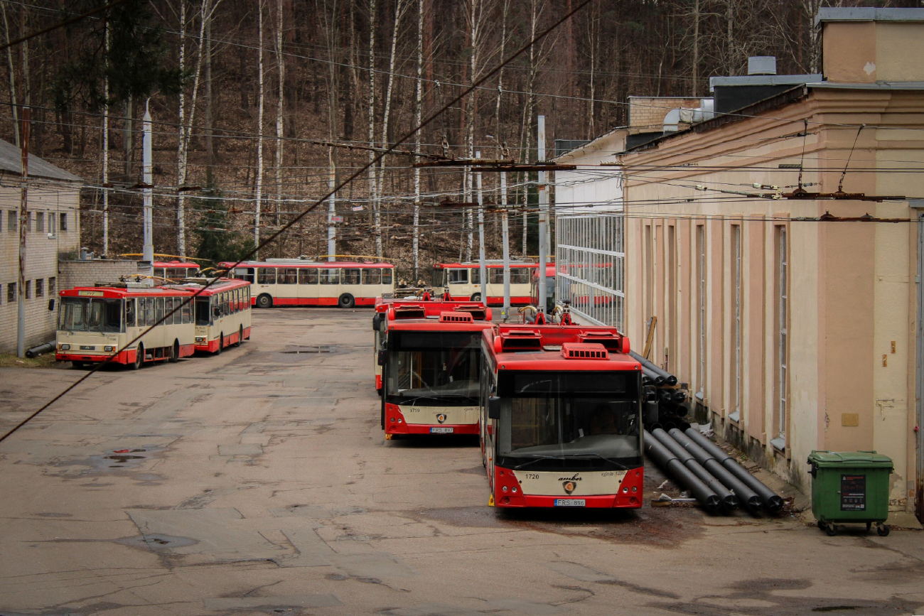 Viļņa, MAZ-ETON T203 Amber № 1720