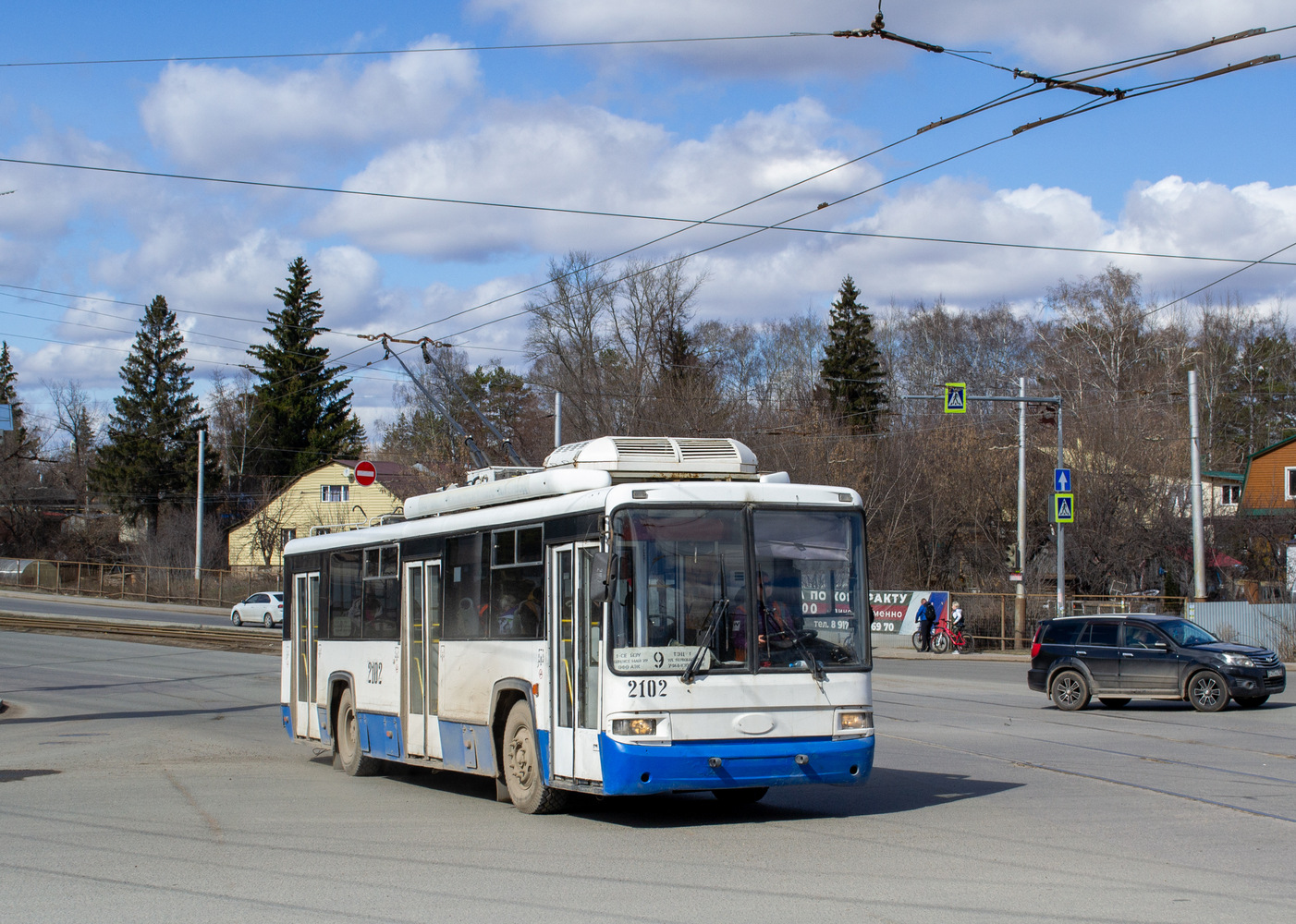 Ufa, BTZ-52767A č. 2102