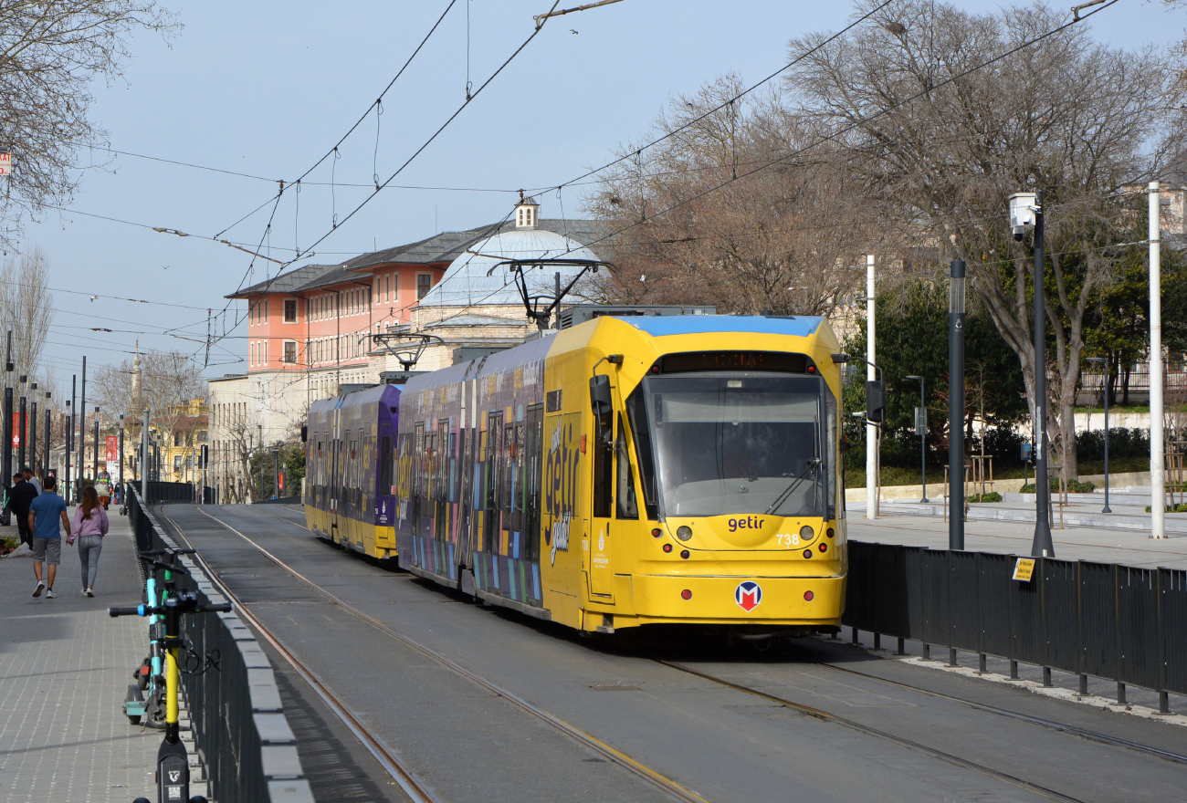 Стамбул, Bombardier Flexity Swift № 738