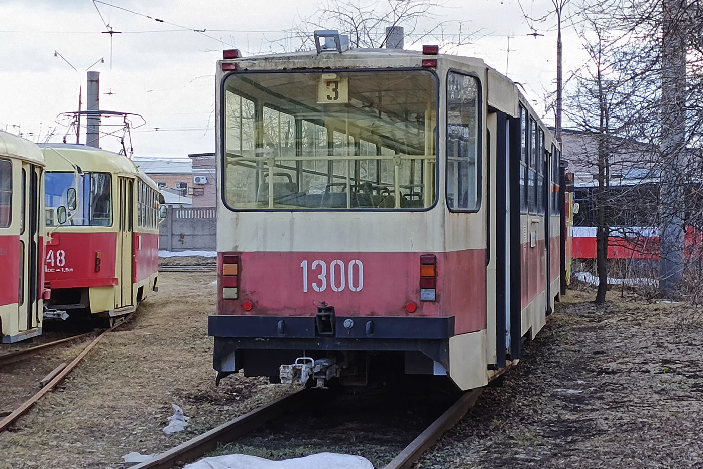 Iževskas, 71-402 nr. 1300