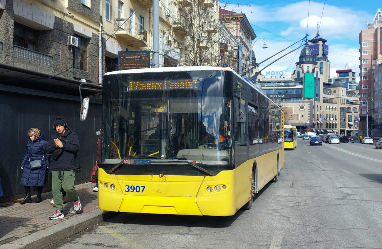 Киев, ЛАЗ E183D1 № 3907