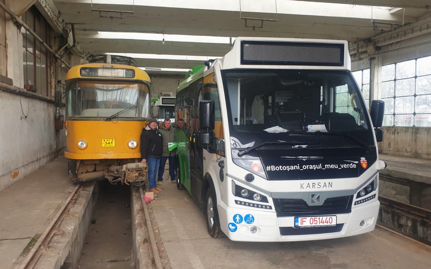 Ботошани, Tatra T4D-MT № BT-341; Ботошани, Karsan e-Jest № (1)