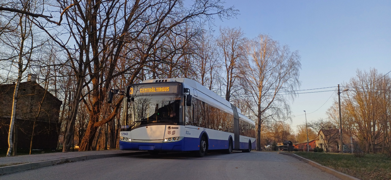 Рига, Škoda 27Tr Solaris III № 17943