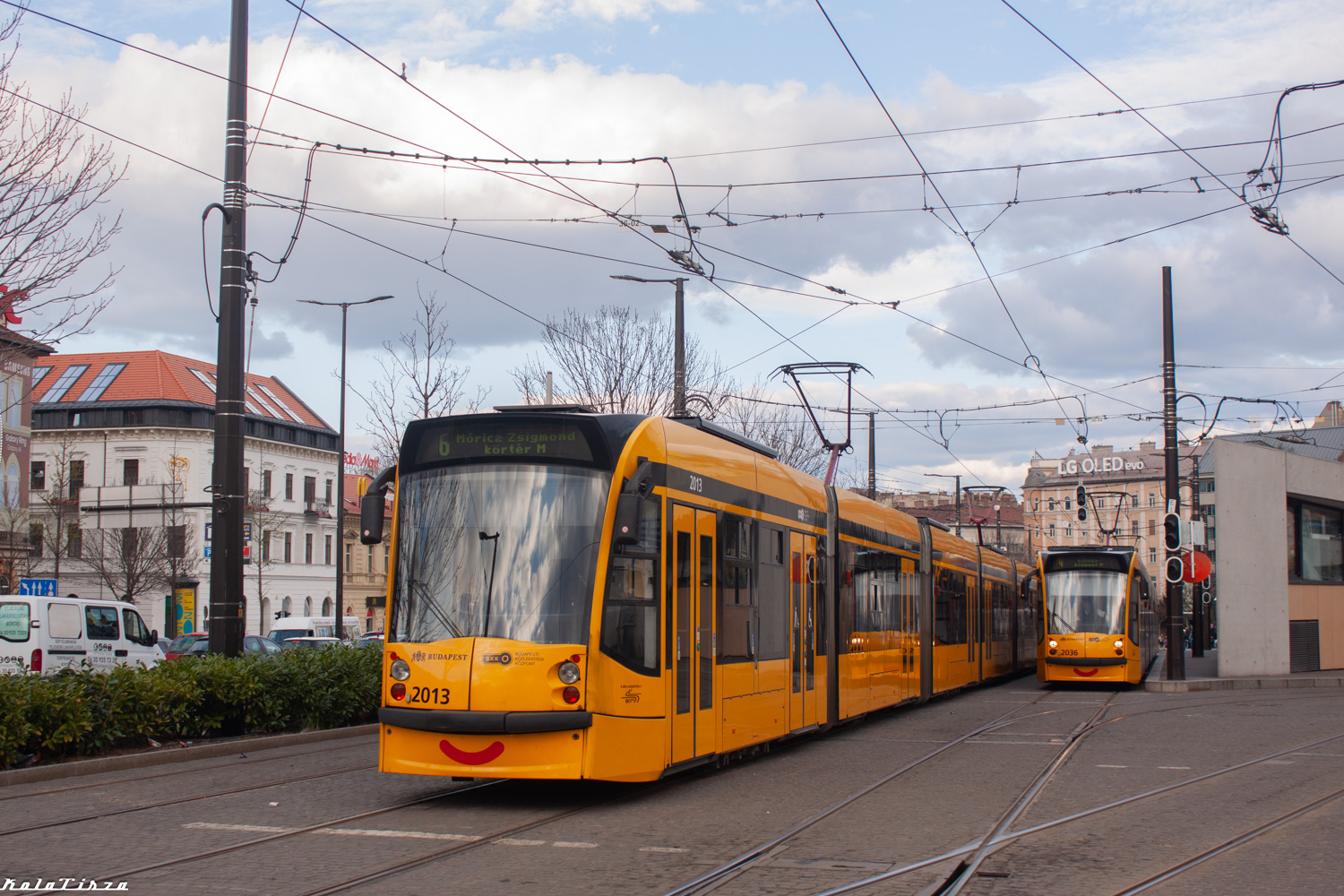 Будапешт, Siemens Combino Supra NF12B № 2013