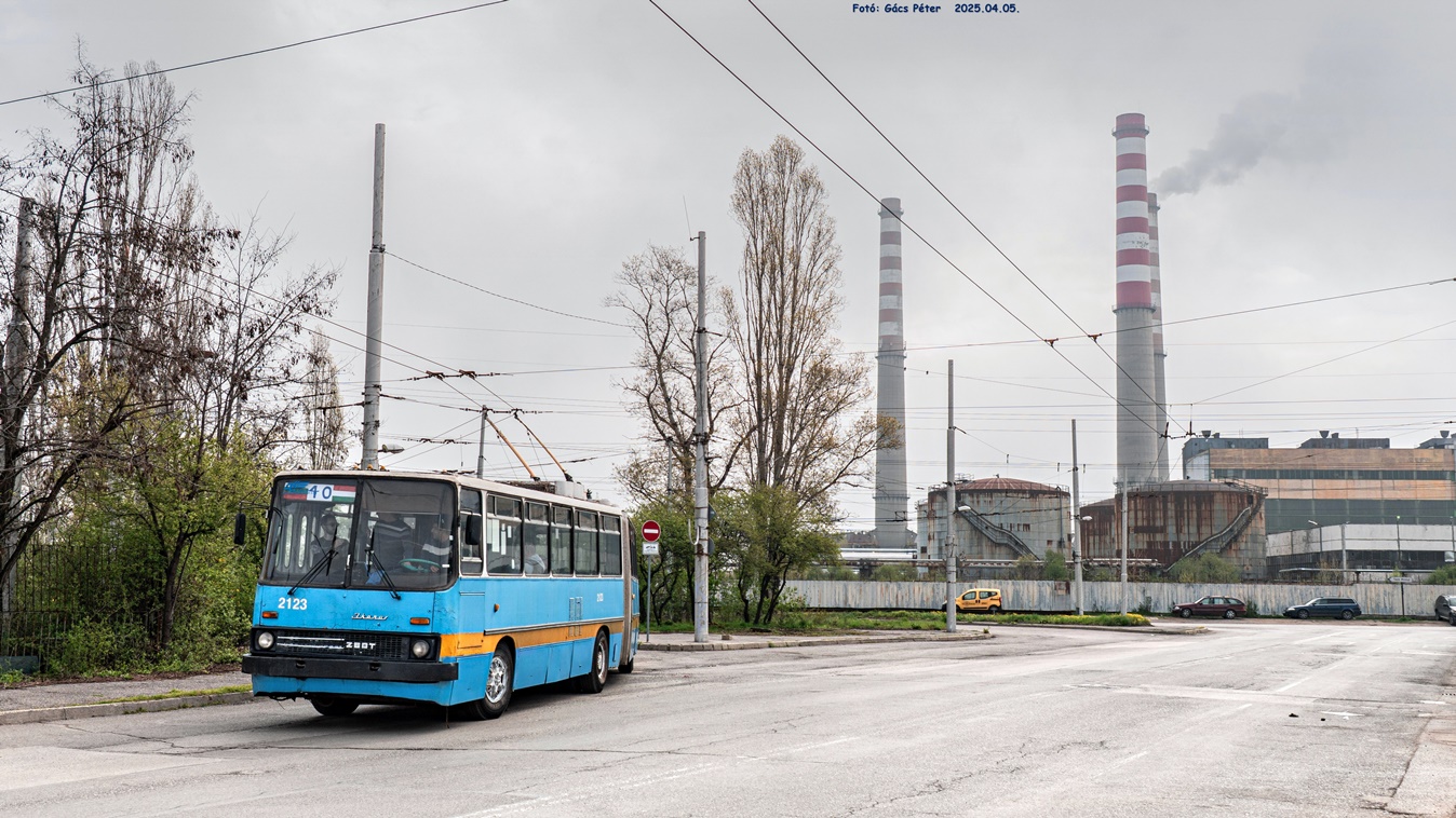 София, Ikarus 280.92 № 2123; София — Специальная поездка в честь 40-летия эксплуатации троллейбуса «Икарус» в Софии — 05.04.2025