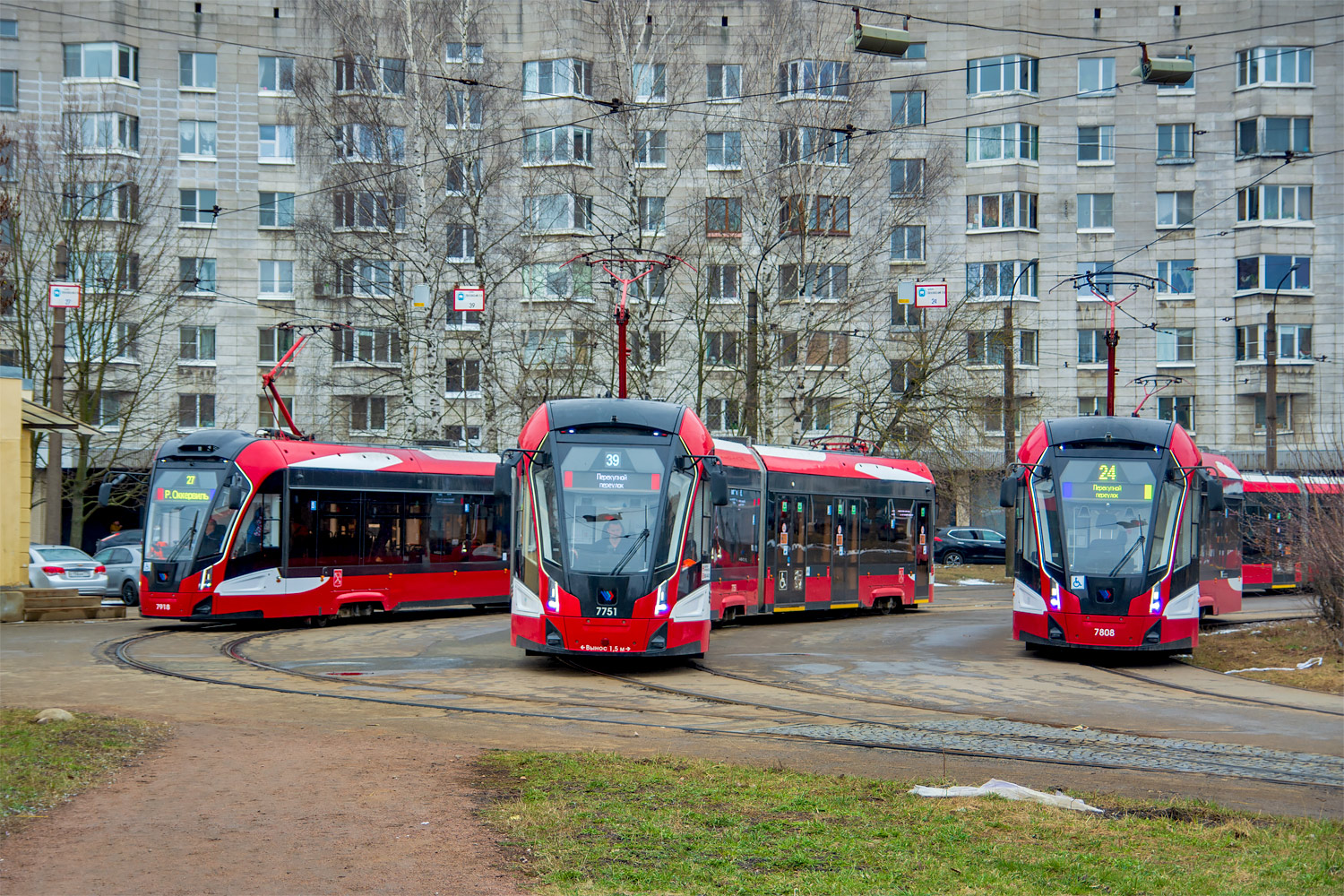 Санкт-Петербург, 71-932 «Невский» № 7751; Санкт-Петербург, 71-923М «Богатырь-М» № 7808